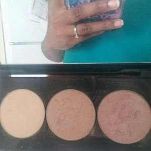 Smashbox highlighter palette
